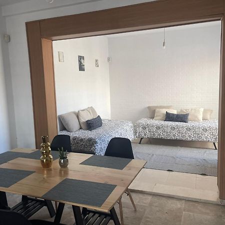 Stelarium-Suite Con Bano Privado En Casa Compartida-Uebica2 Mairena del Aljarafe Exteriör bild