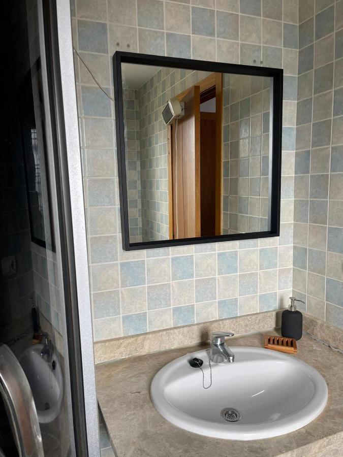 Stelarium-Suite Con Bano Privado En Casa Compartida-Uebica2 Mairena del Aljarafe Exteriör bild