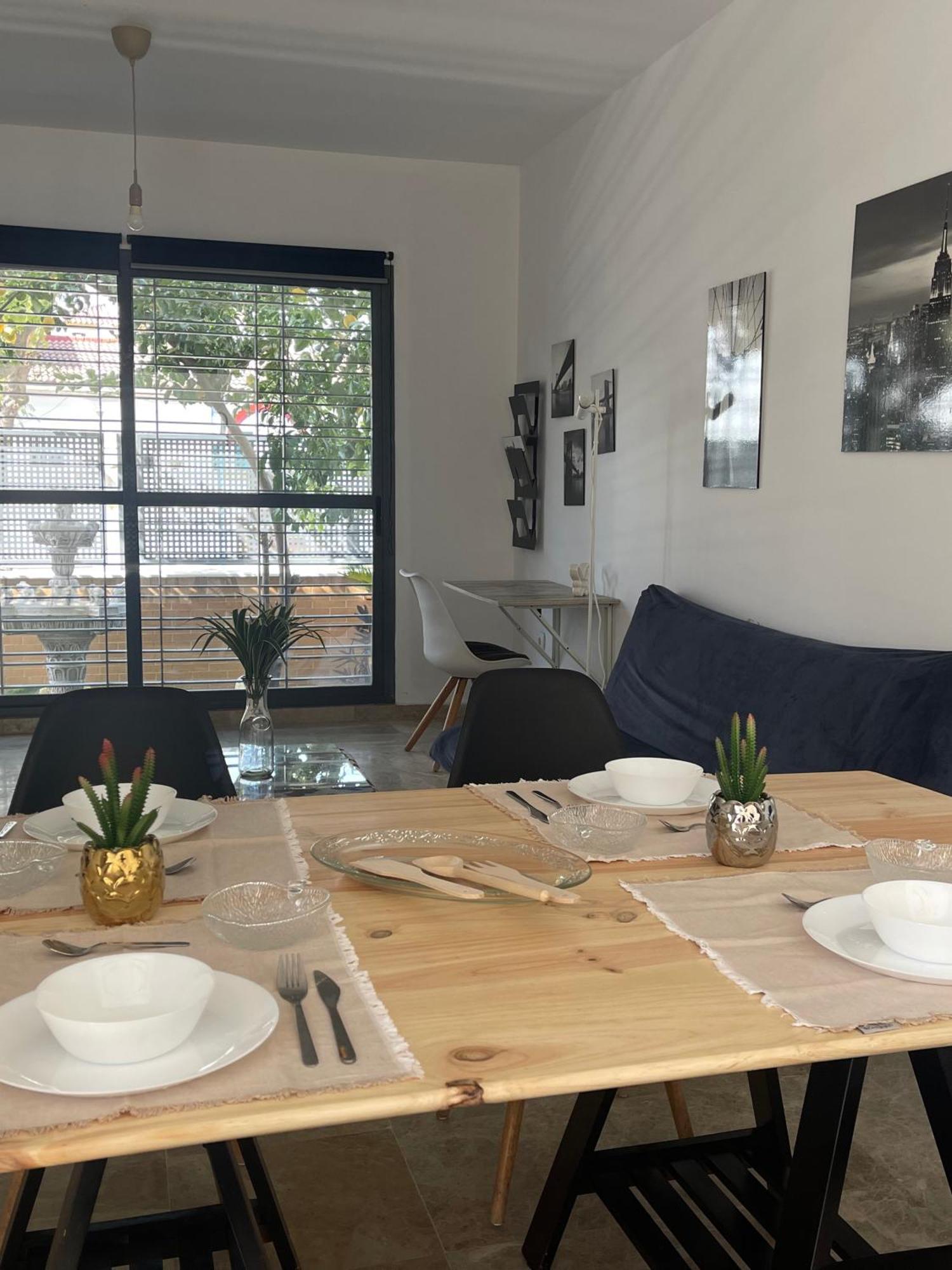 Stelarium-Suite Con Bano Privado En Casa Compartida-Uebica2 Mairena del Aljarafe Exteriör bild