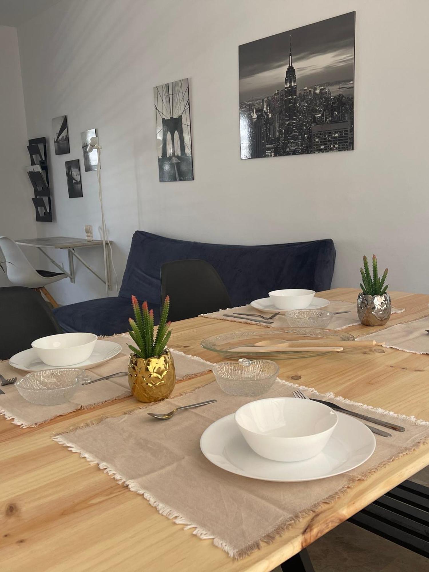 Stelarium-Suite Con Bano Privado En Casa Compartida-Uebica2 Mairena del Aljarafe Exteriör bild