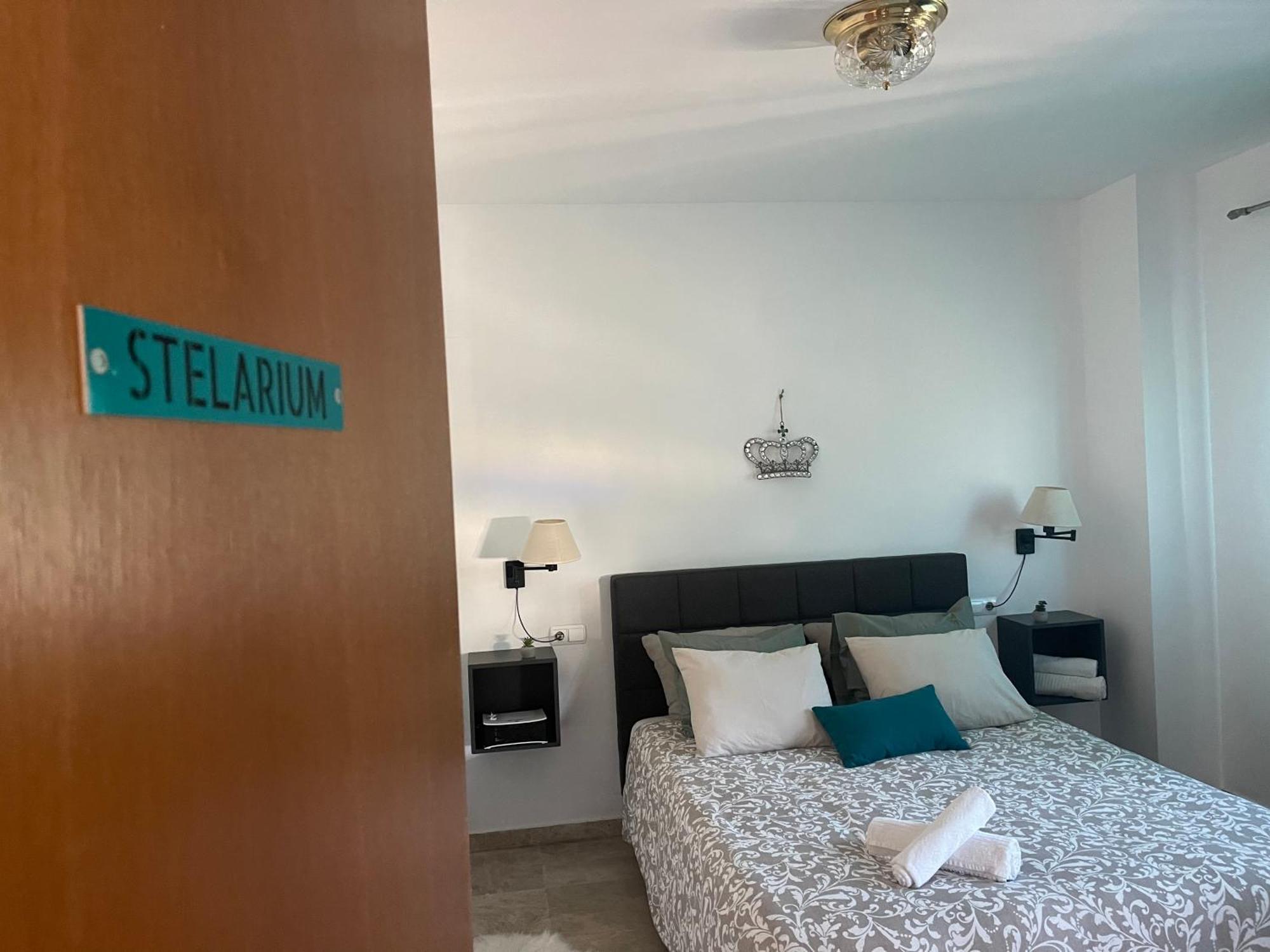 Stelarium-Suite Con Bano Privado En Casa Compartida-Uebica2 Mairena del Aljarafe Exteriör bild